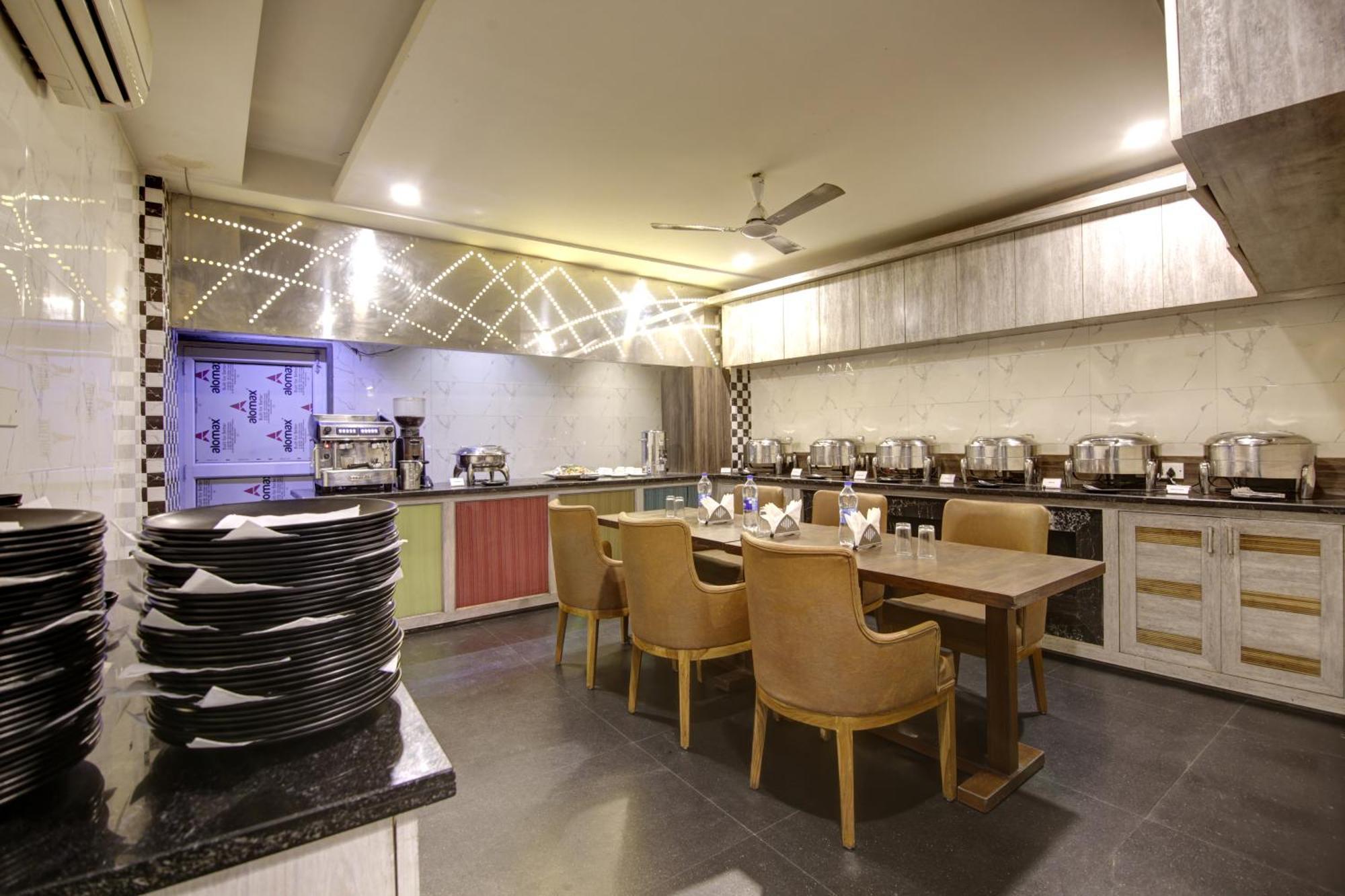 Hotel Delhi 37 By Star Group