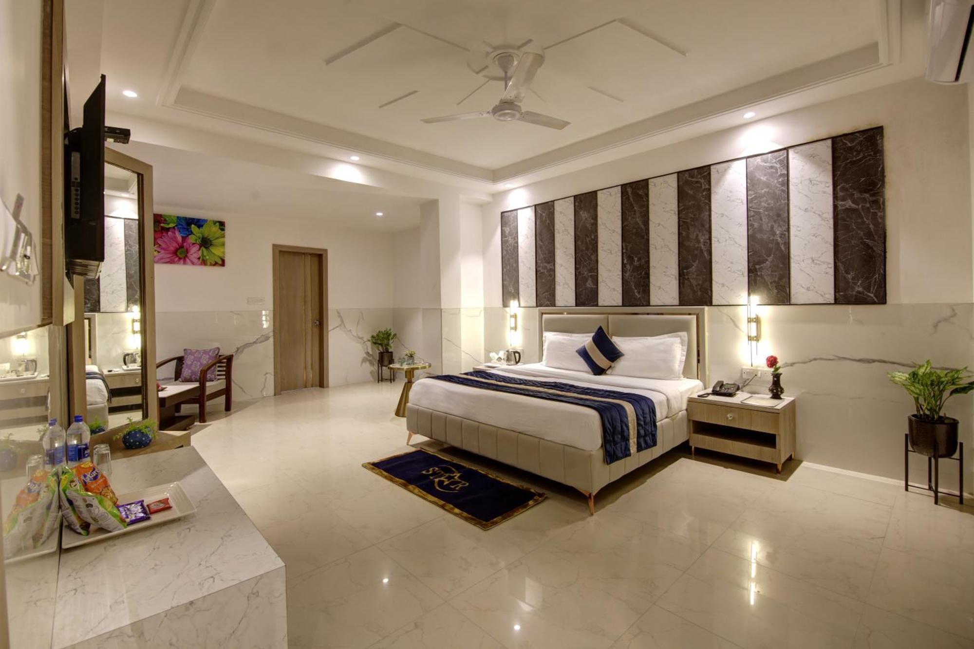 Delhi 37 By Star Group 4*