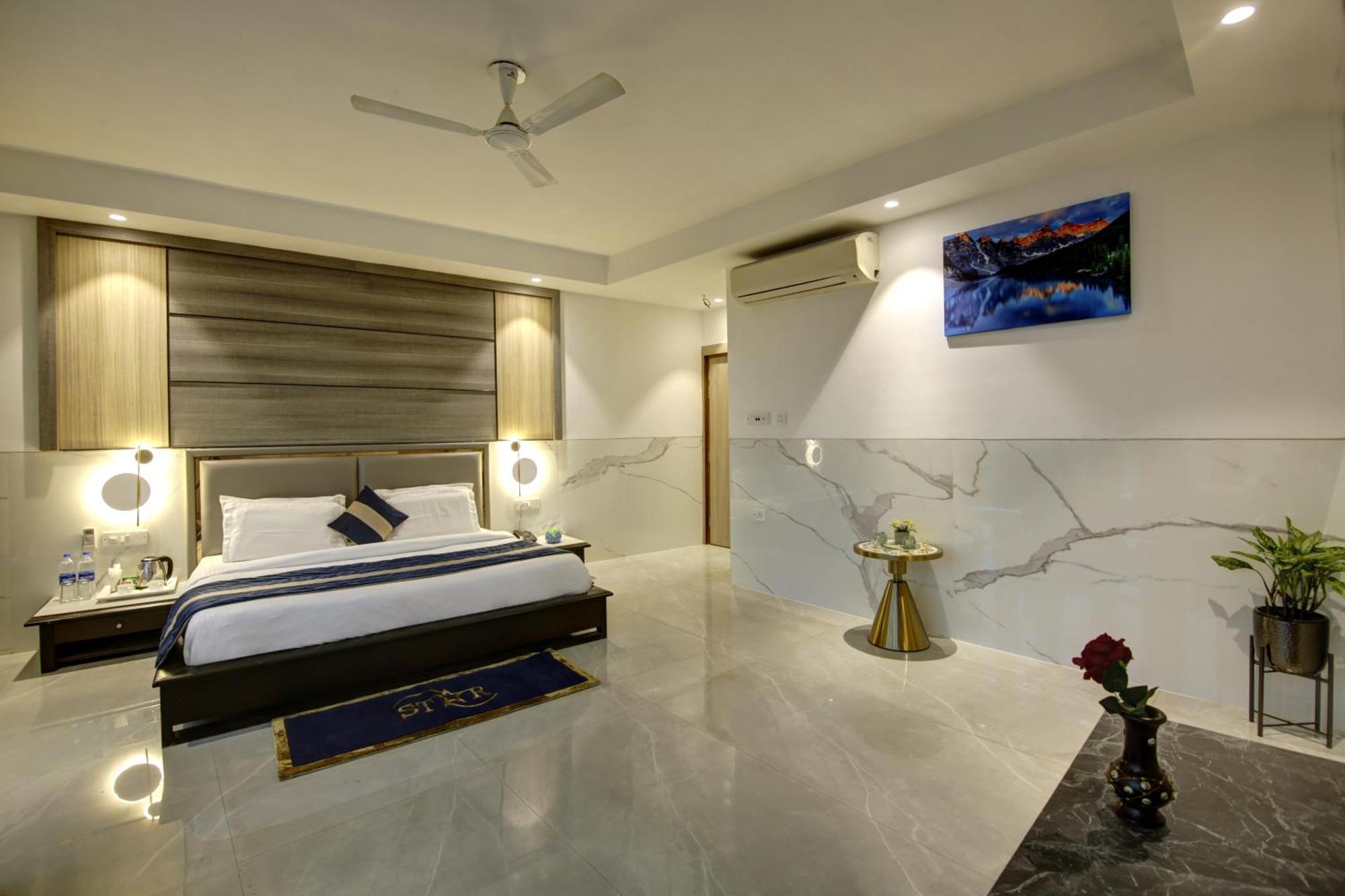 Delhi 37 By Star Group
