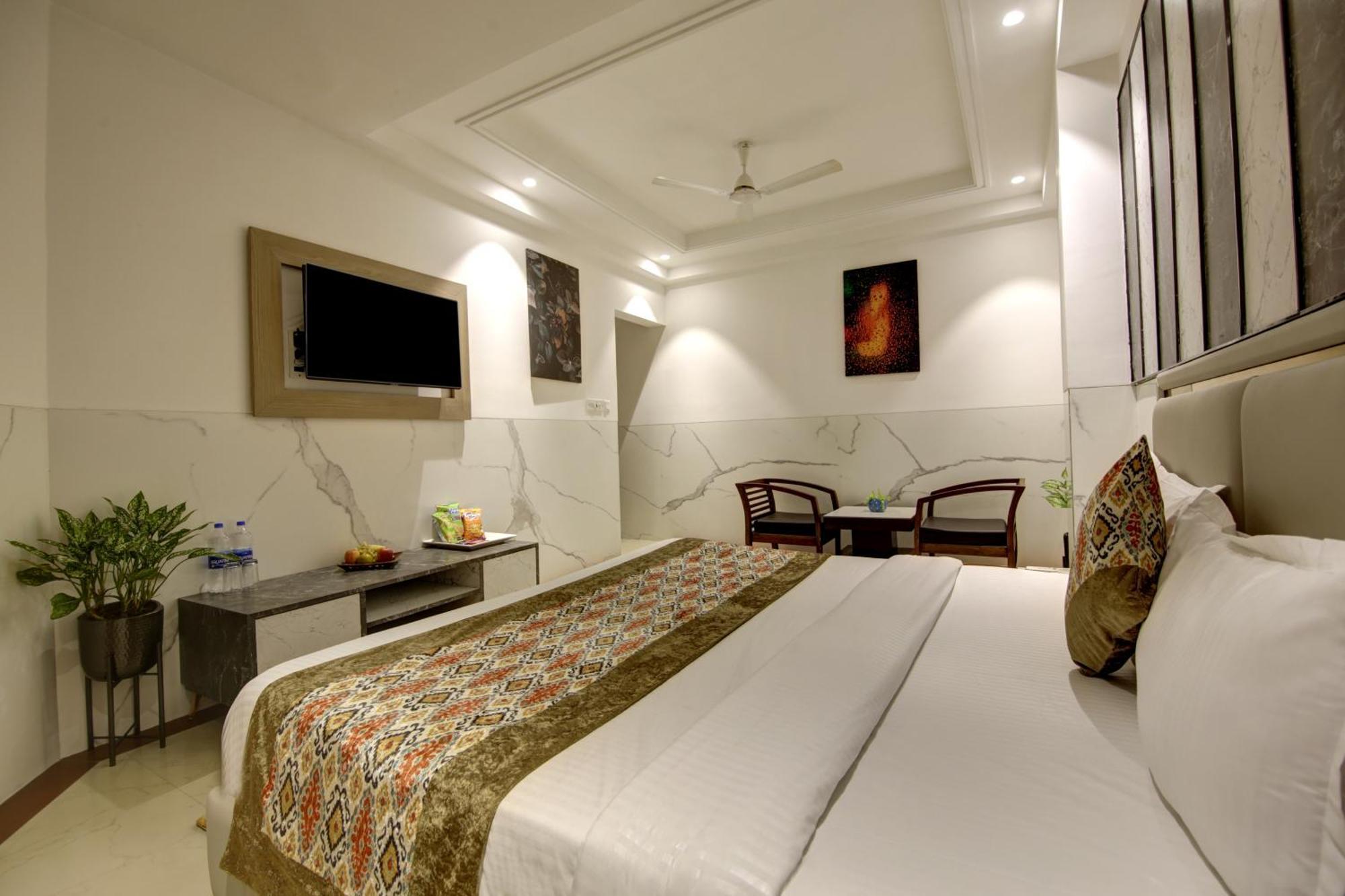Delhi 37 By Star Group