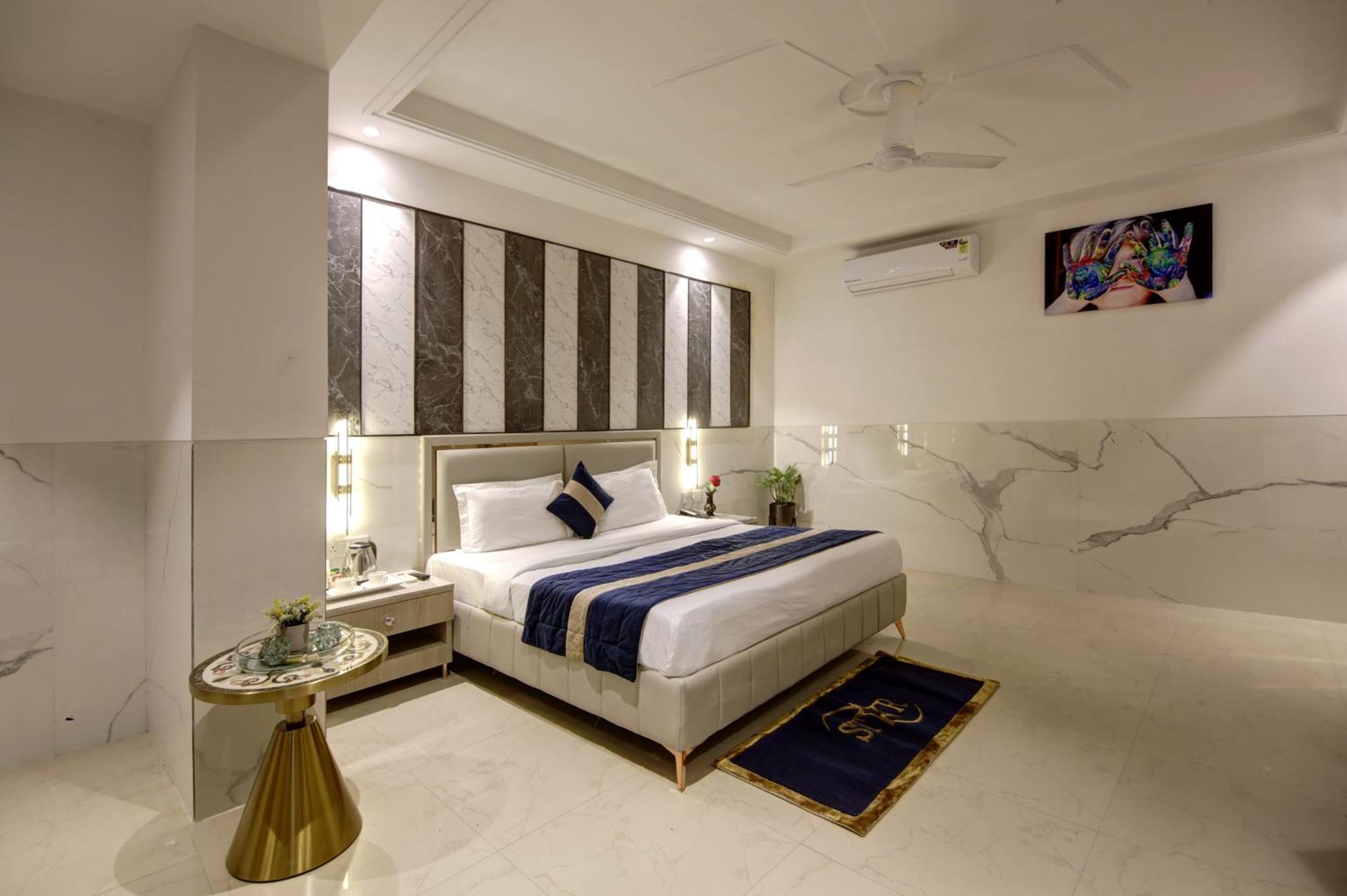 Hotel Delhi 37 By Star Group New Delhi