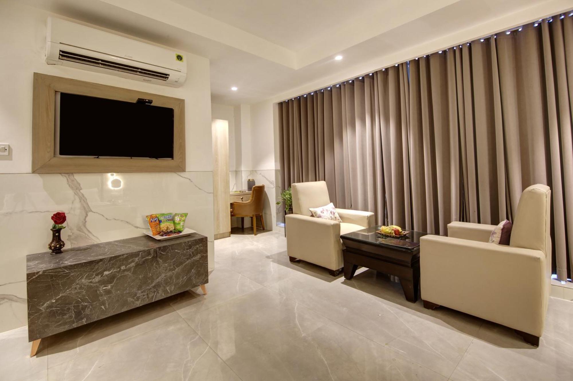Delhi 37 By Star Group Hotel 4*