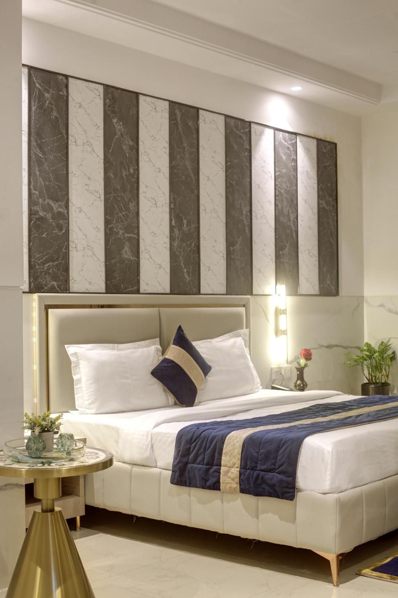 Hotel Delhi 37 By Star Group New Delhi