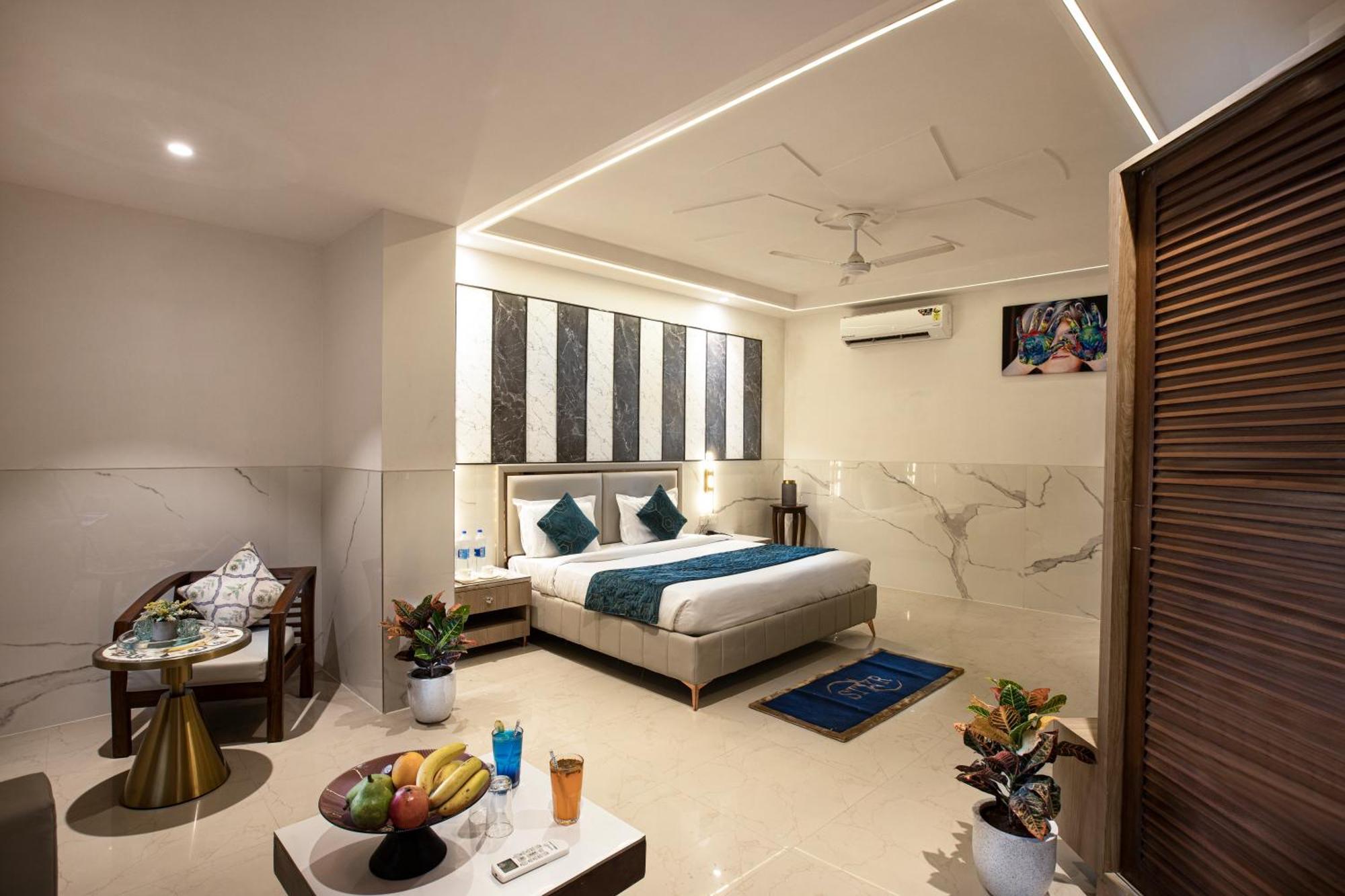 Delhi 37 By Star Group