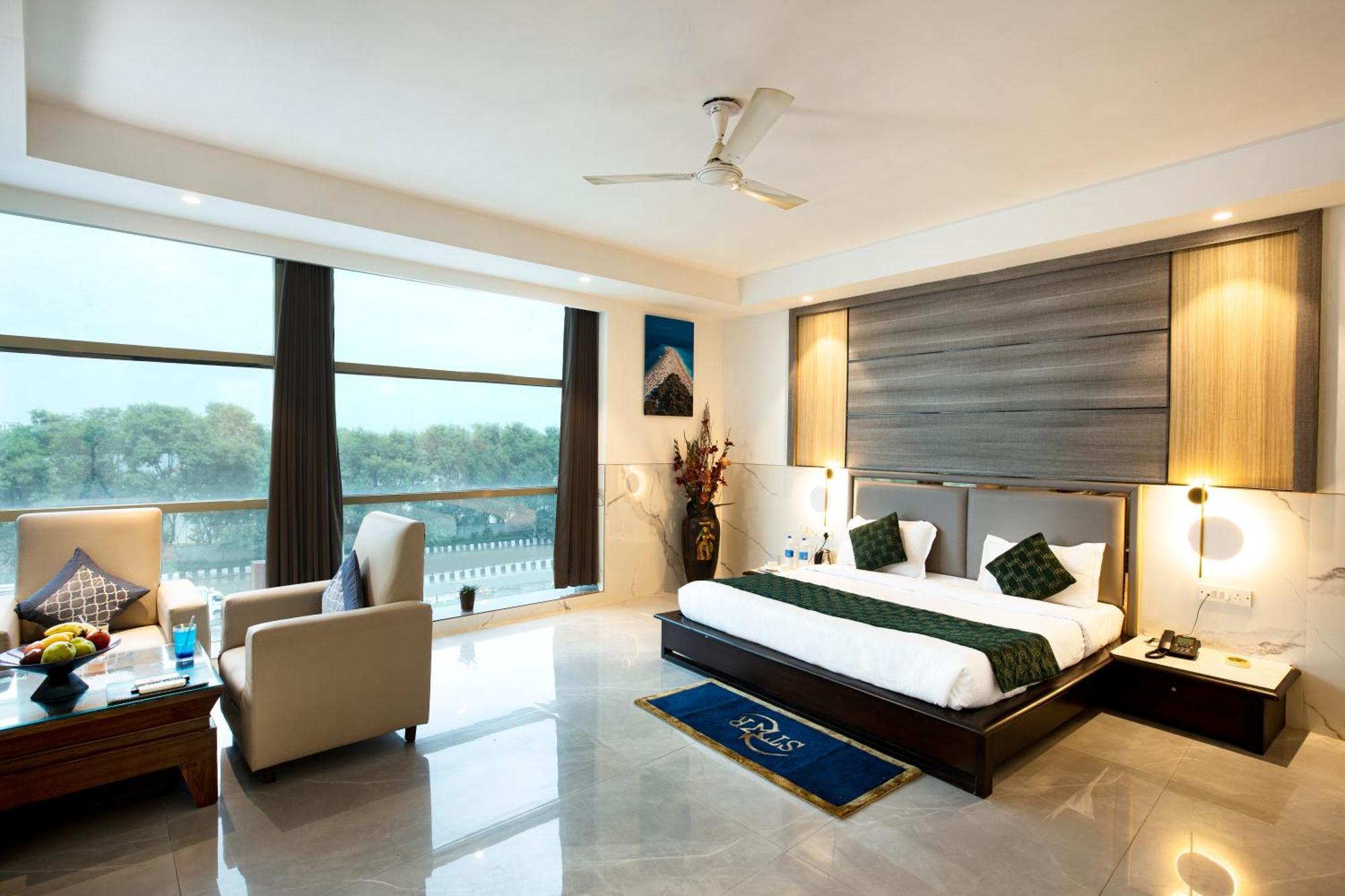 Delhi 37 By Star Group
